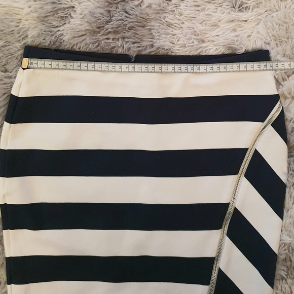 Witchery Navy and White Striped Zip Skirt Sz 10 - Picture 7 of 10